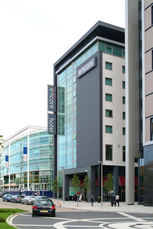 Ramada Encore Милтон-Кейнс Экстерьер фото